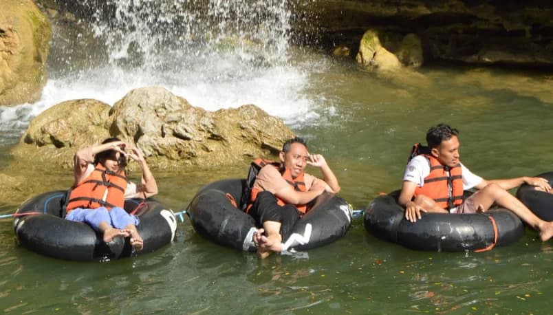 Rafting Oyo River